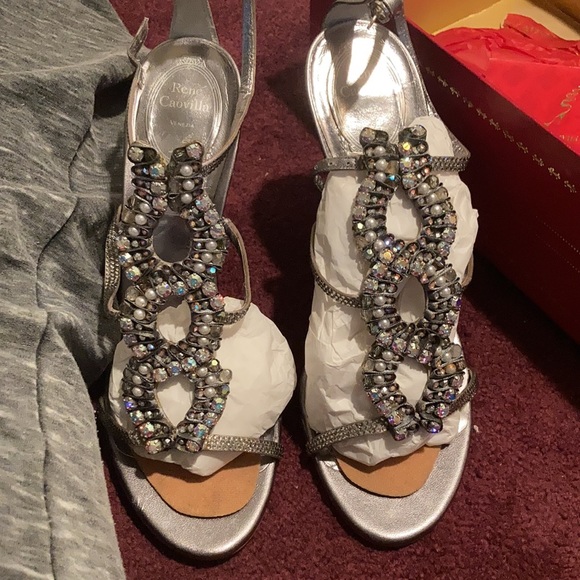 Heels nice condition - Picture 9 of 12